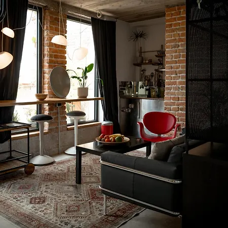 Apartment Small Rooftop