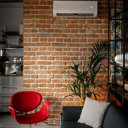 Small Rooftop Apartment Belgrade