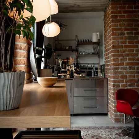 Small Rooftop Apartment *